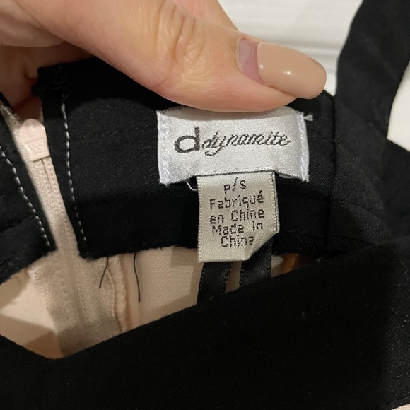 Dynamite Dress - Picture 3 of 3